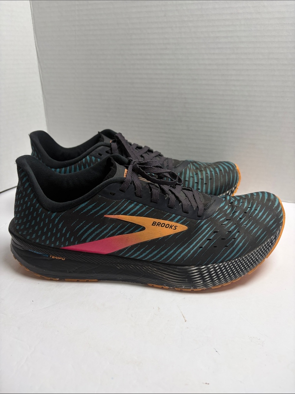 Brooks Hyperion Tempo Men’s 10.5 D Running Shoes Black Teal Orange